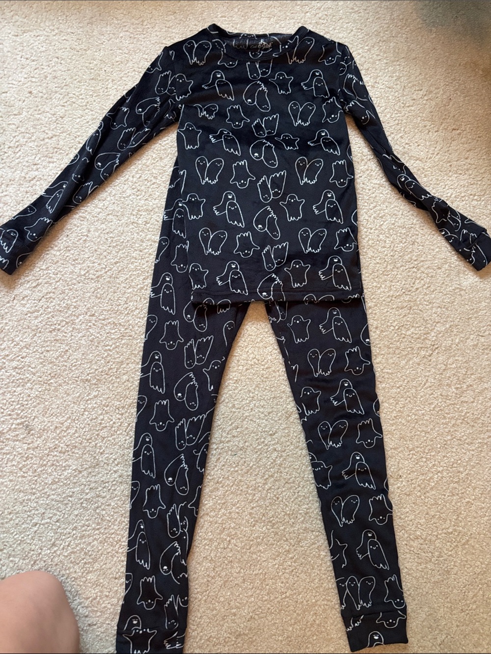 Cat & Jack Black and White Ghost Pajama Set